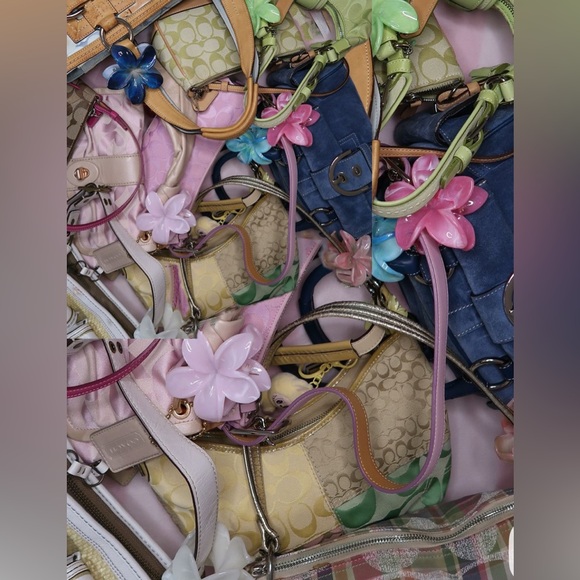 Meet your Posher, K - Picture 2 of 4